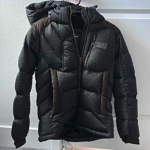 Eider Jacket
-pure goose down
-windproof